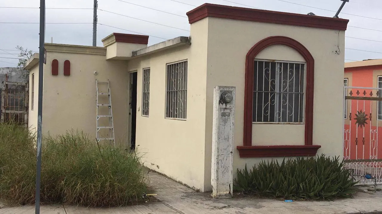 Casa con adeudo resuelta